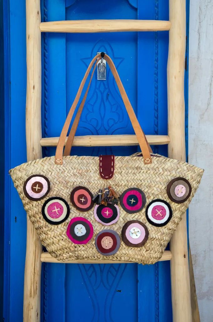 ImgHunt Adjaafricanbraiding 20260902 image phone